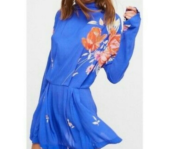 Free People - Picture 4 of 6